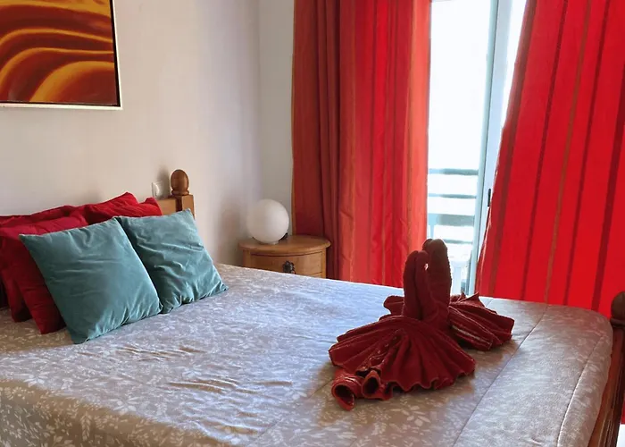 Abf62 Confortavel T2 A 2,5km Gale (Albufeira)